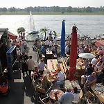 ホテル Duesseldorf-neuss By Ihg