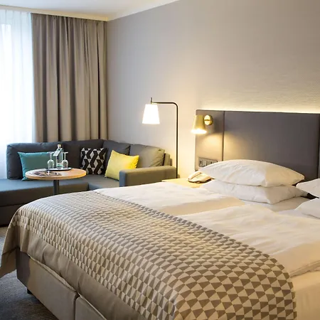 Duesseldorf-neuss By Ihg Отель