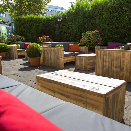 Hotel Duesseldorf-neuss By Ihg 4*