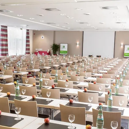 Отель Duesseldorf-neuss By Ihg 4*