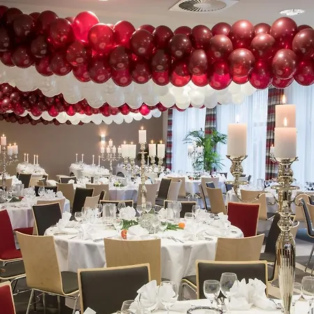 Hotel Duesseldorf-neuss By Ihg Neuss