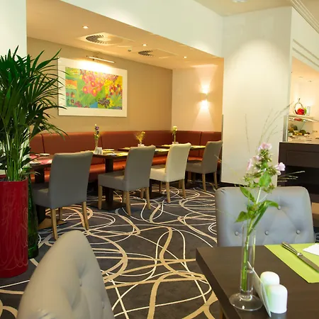 Duesseldorf-neuss By Ihg 4* 诺伊斯