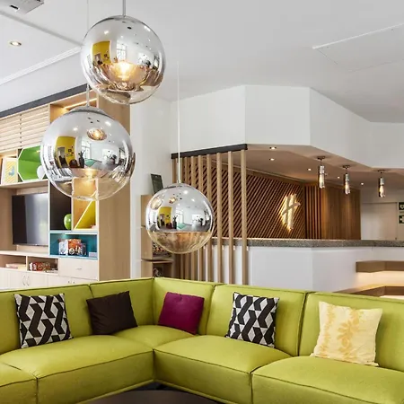 Hotel Duesseldorf-neuss By Ihg 4*