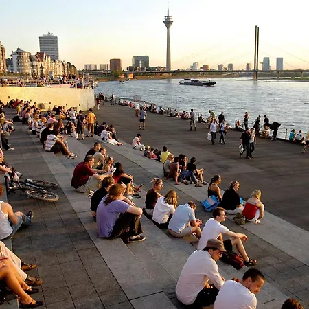 Duesseldorf-neuss By Ihg Hotel Neuss