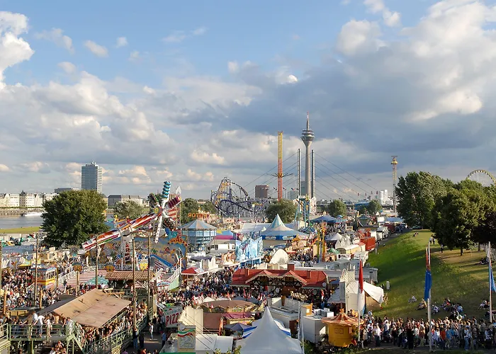 Duesseldorf-neuss By Ihg Нойс