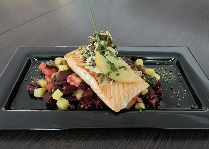 Duesseldorf-neuss By Ihg Hotel 4*