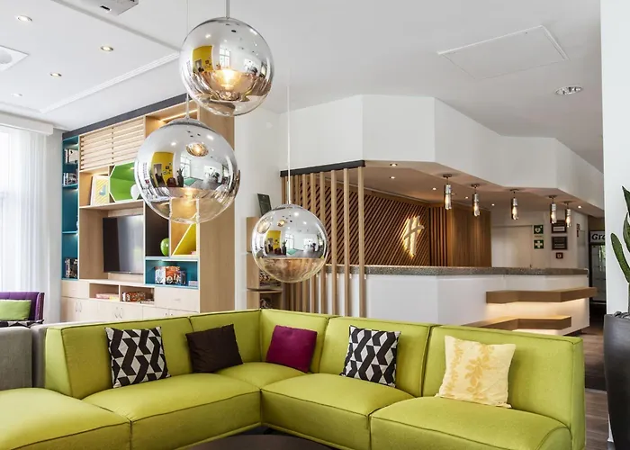 Hotel Duesseldorf-neuss By Ihg 4*