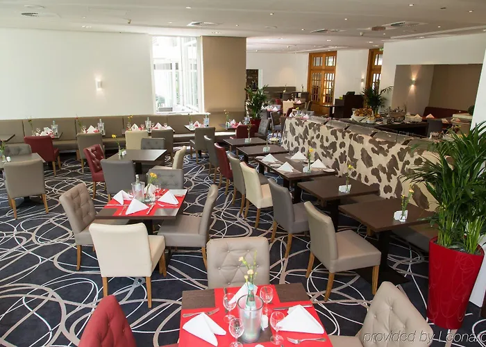 Duesseldorf-neuss By Ihg Отель