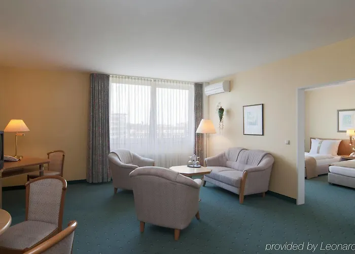 Duesseldorf-neuss By Ihg 4*